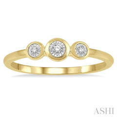 1/20 Ctw Triple Circle Round Cut Diamond Promise Ring in 10K Yellow Gold