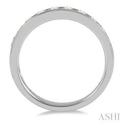 3/4 Ctw Channel Set 11 Stone Round Cut Diamond Wedding Band in 14K White Gold