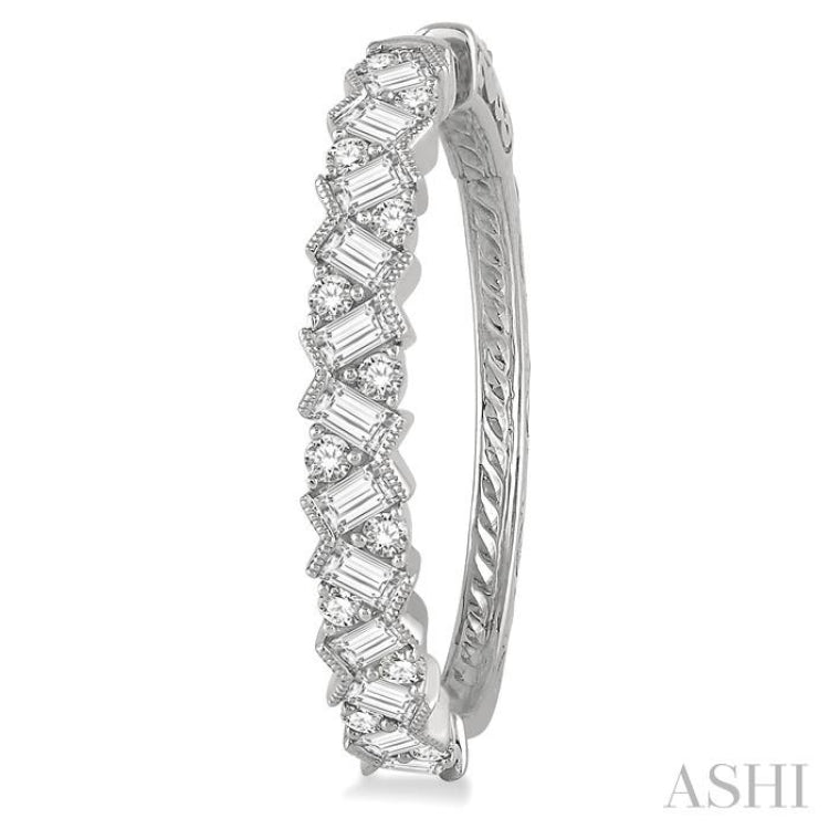2 Ctw Zigzag Baguette and Round Cut Diamond Hoop Earrings in 14K White Gold