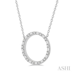 1/2 Ctw Circle Baguette and Round Cut Diamond Pendant With Chain in 14K White Gold