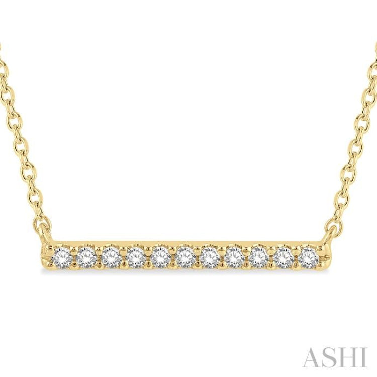 1/8 Ctw Bar Round Cut Diamond Petite Necklace in 10K Yellow Gold