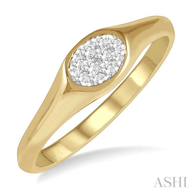 1/8 Ctw Oval Shape Lovebright Diamond Ring in 14K Yellow And White Gold