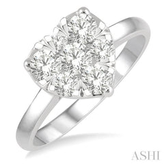 1 ctw Round Cut Diamond Heart Shape Lovebright Ring in 14K White Gold