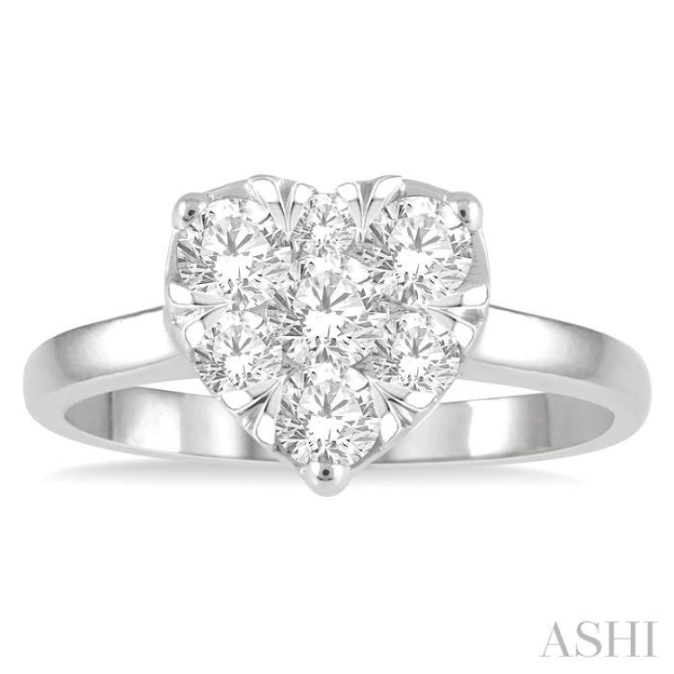 1 ctw Round Cut Diamond Heart Shape Lovebright Ring in 14K White Gold