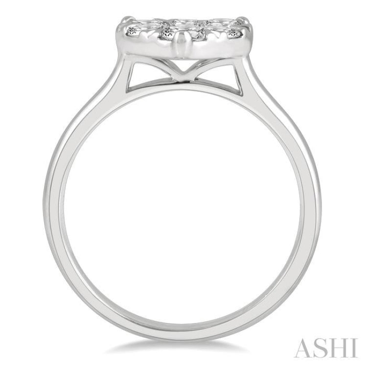 1 ctw Round Cut Diamond Heart Shape Lovebright Ring in 14K White Gold