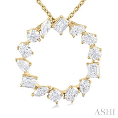 1 Ctw Circle Multi-Cut Diamond Fashion Pendant With Chain in 14K Yellow Gold