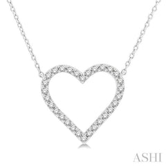 1/2 Ctw Heart Pendant Round Cut Diamond Fashion Station Necklace in 10K White Gold