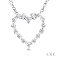 1/10 Ctw Heart Shape Round Cut Diamond Pendant With Chain in Sterling Silver