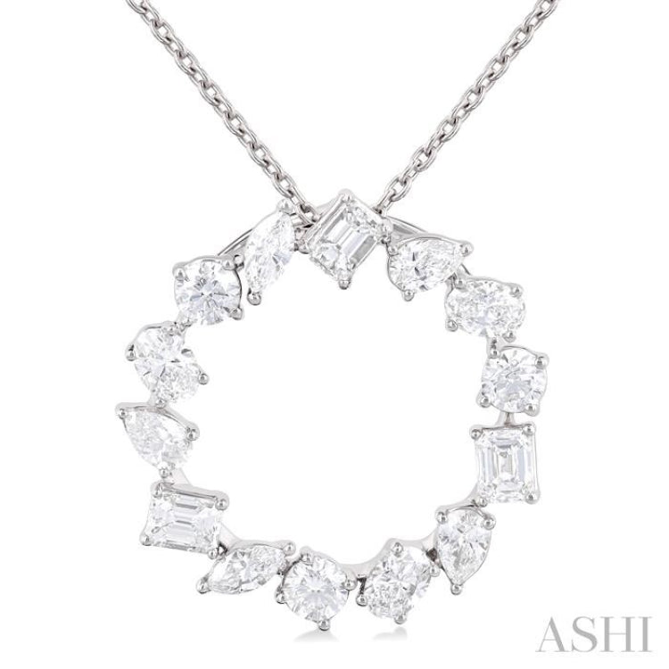 1 Ctw Circle Multi-Cut Diamond Fashion Pendant With Chain in 14K White Gold