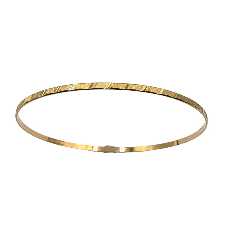 APPRAISED $875 - 18kt Yellow Gold Ribbed Bangle (2.3mm) 