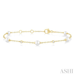 4 MM Round Shape Cultured Pearl and 1/20 Ctw Round Cut Diamond Fashion Station Bracelet in 14K Yellow Gold
