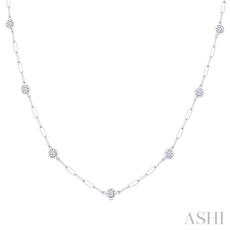 1 Ctw Bezel Set Round Cut Diamond Paperclip Station Necklace in 14K White Gold
