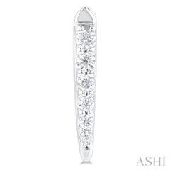 1/10 Ctw Petite Vertical Bar Graduated Round Cut Diamond Fashion Stud Earrings in 10K White Gold