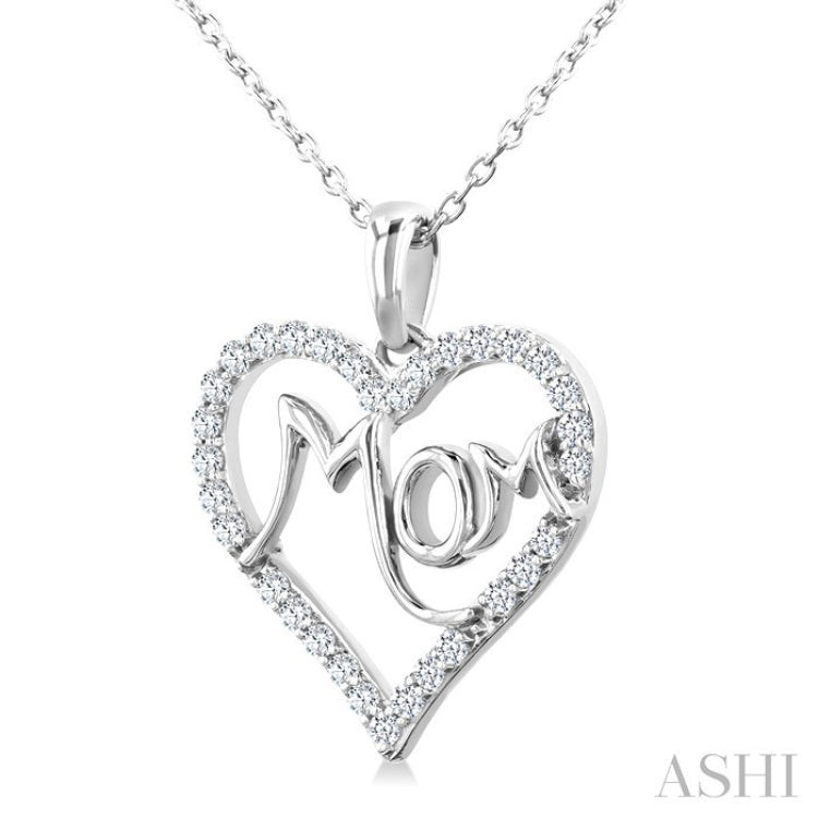 1/4 Ctw 'MOM' Heart Frame Round Cut Diamond Fashion Pendant With Chain in 10K White Gold