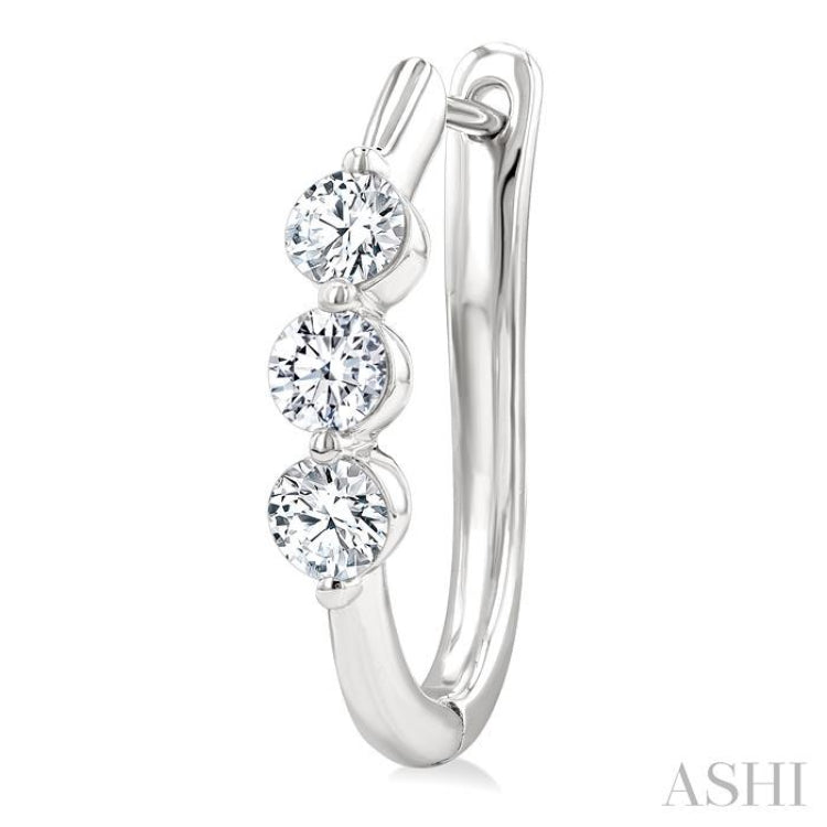 1 Ctw 3-Stone Round Cut Diamond Fashion Hoop Earring in 14K White Gold