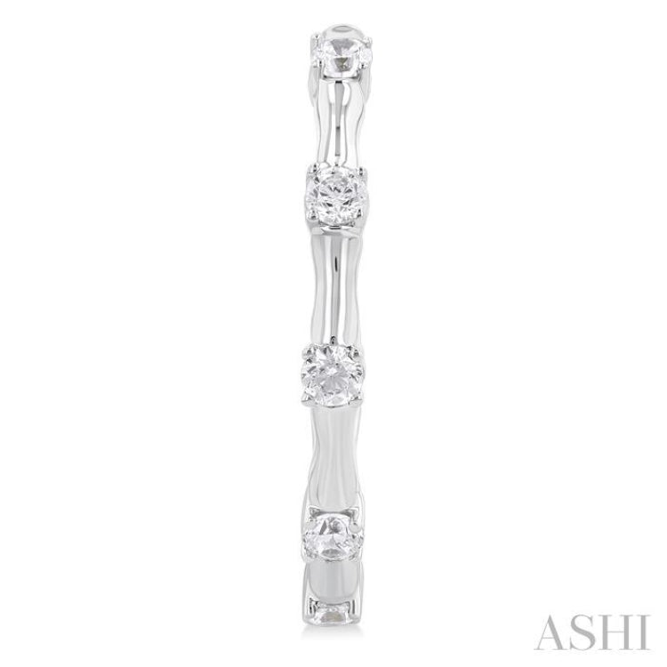 1/3 Ctw Bamboo Shoot Inspired Round Cut Diamond Fashion Half Hoop Earrings in 14K White Gold
