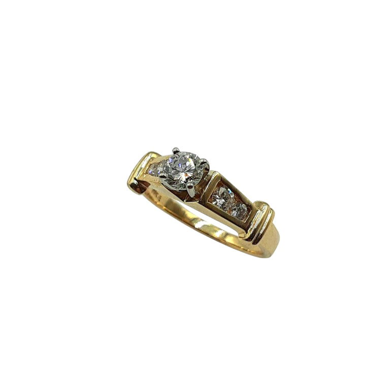 APPRAISED $1500 - 14kt Yellow Gold Band with 4 Round Brilliant Diamonds - T. - .28ct and 1 Round Brilliant Center - EST. - .37ct 