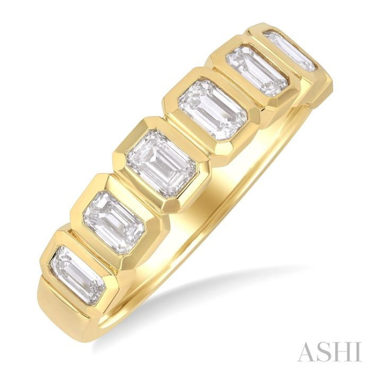 2.00 Ctw 7-Stone Bezel Set Emerald Cut Diamond Fashion Band in 14K Yellow Gold