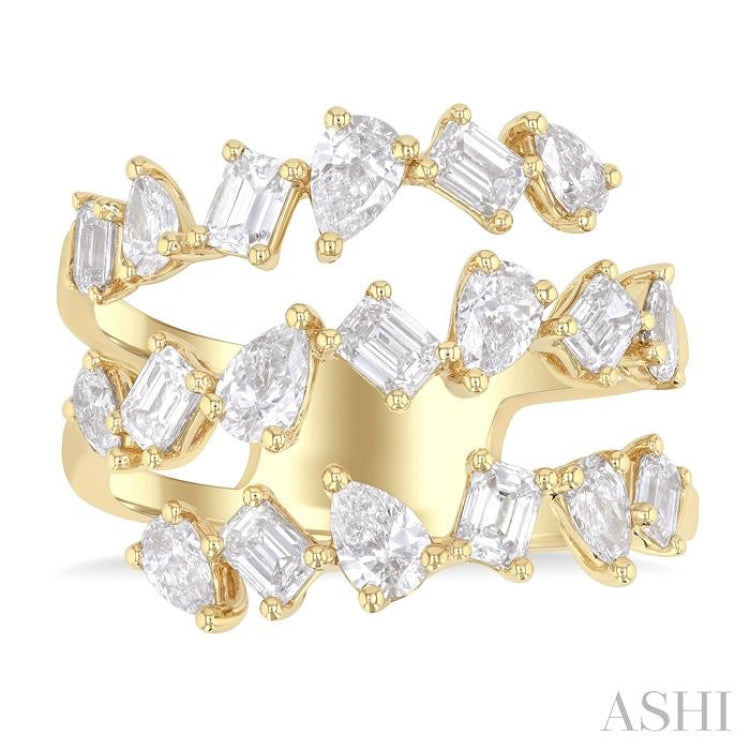 2 1/3 Ctw Mixed Pear and Emerald Cut Diamond Fashion Wrap Ring in 14K Yellow Gold