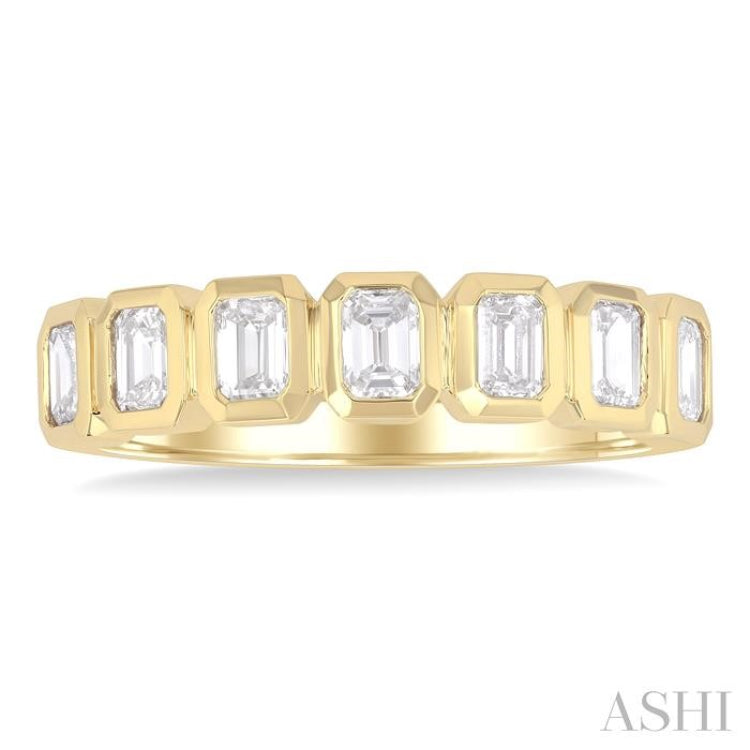 1.00 Ctw 7-Stone Bezel Set Emerald Cut Diamond Fashion Band in 14K Yellow Gold