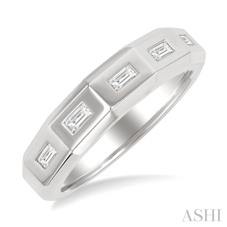 1/6 Ctw Geometric Shape Emerald Cut Diamond Fashion Band in 14K White Gold