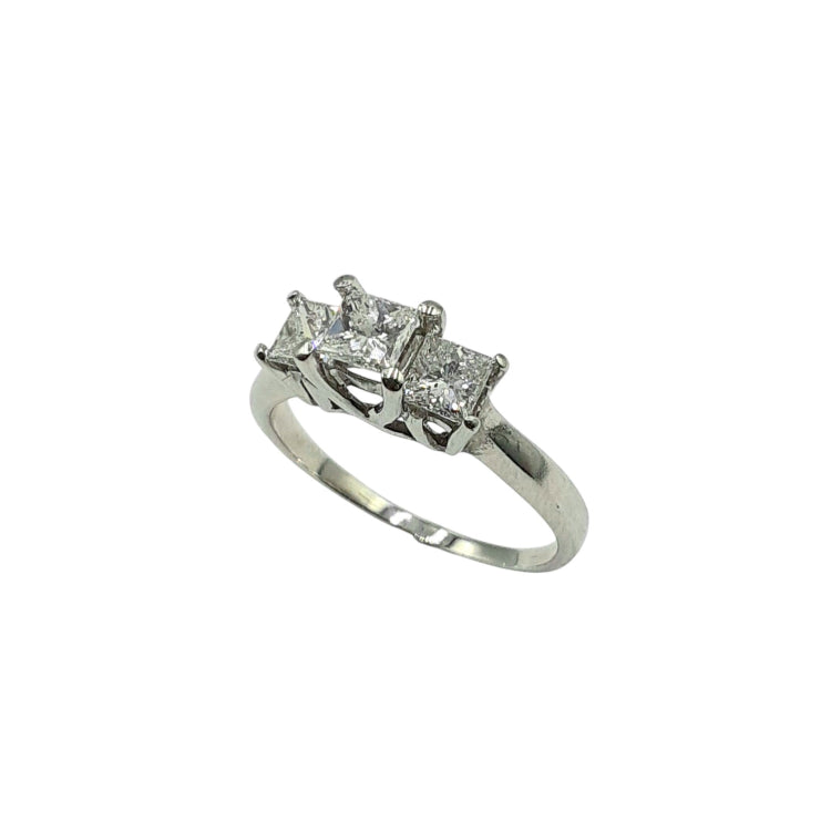 APPRAISED $1900 - 14kt White Gold Band with 2 Princess Diamonds on sides - T. - .69ct and 1 Princess Diamond Center - EST. - .40ct 
