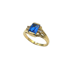 APPRAISED $140 - 10kt Yellow Gold Band with 1 Rectangle Synthetic Blue Spinel Center (6x4mm) with 2 Round Clear Synthetic Spinel (2mm) 
