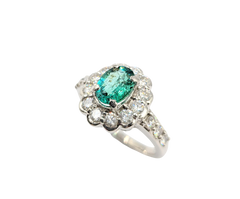 APPRAISED $6500- Platinum Ring with 1 Emerald Center Stone and Diamonds