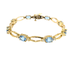 APPRAISED $5000- 14KT Yellow Gold Aquamarine and Diamond Bracelet