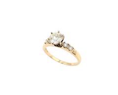 APPRAISED $3000- 14KT Yellow Gold Engagement Ring with a Center Round Brilliant Diamonds Prong-Set Along the Side & Round Brilliant Diamond