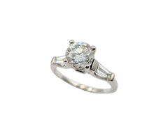 APPRAISED $8400- 18KT White Gold Engagement Ring with a Round Brilliant Diamond & Tapered Baguette Side Diamonds