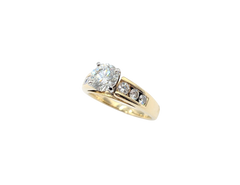 APPRAISED $6200- 14KT Yellow Gold Engagement Ring with a Round Brilliant Diamond surrounded by Round Brilliant Diamonds