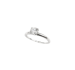 APPRAISED $1800- 18KT White Gold Solitaire Engagement Ring with a Round Brilliant Diamond