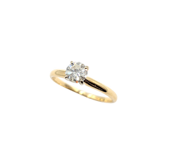 APPRAISED $1400- 14KT Yellow Gold Solitaire Engagement Ring with a Round Brilliant Diamond