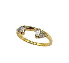 APPRAISED $700 - 14KT Yellow Gold Band with 6 Round Brilliant Diamonds - T. - .09ct and 2 Straight Baguette Diamonds
