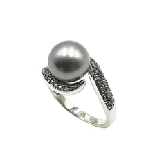APPRAISED $1000- 14KT White Gold Bypass Ring with 1 Black Tahitian Pearl and 38 Round Brilliant Champagne Diamonds -T-.19CT