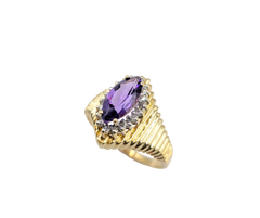 APPRAISED $900- 14KT Yellow Gold Ring with Amethyst and a Diamond Halo
