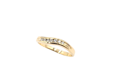 APPRAISED $1000- 14KT Yellow Gold Wave Design Band with Channel Set Round Brilliant Diamonds