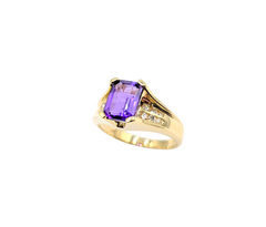 APPRAISED $1100- 14KT Yellow Gold Ring with an Emerald Cut Amethyst surrounded by Single Cut Diamonds