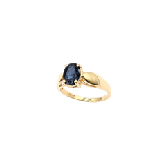 APPRAISED $600- 14KT Yellow Gold Ring with an Oval Sapphire