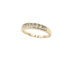 APPRAISED $1200- 14KT Yellow Band with Round Brilliant Diamonds
