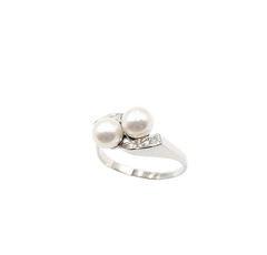APPRAISED $800- 14KT White Gold Bypass Ring with Cultured Pearls & Single Cut Diamonds