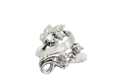 APPRAISED $1800- 14KT White Gold Swirl Leaf Design Ring with Old European Cut Diamonds