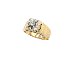 APPRAISED $2200- 14KT Yellow Gold Square Illusion Top Ring with a Satin Finish & 1 Round Brilliant Diamond