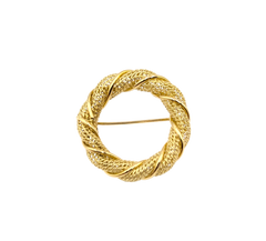 APPRAISED $650- 14KT Yellow Gold Woven Mesh Wreath Design Pin