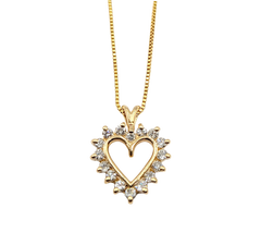 APPRAISED $1300- 14KT Yellow Gold Heart Pendant with Round Brilliant Diamonds